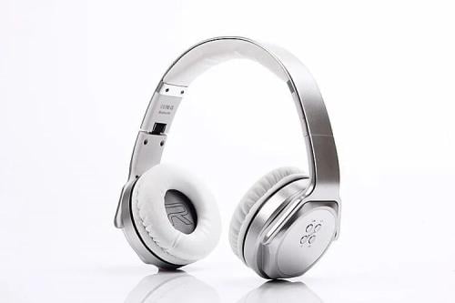 باستك - سماعة راس وايرلس مع سبيكر 2 في 1 لون فضي