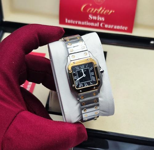 ساعة كارتير نسائية مميزة