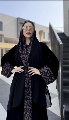 غ٢١