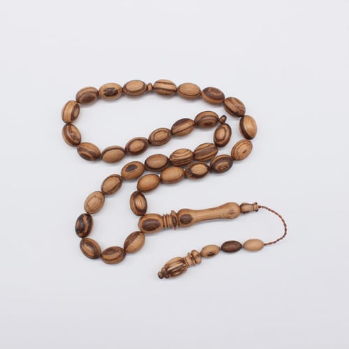 سبحة من العود الطبيعي