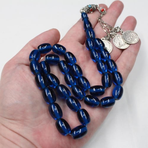 سبحة فاتوران بلون أزرق براق مع شرابة مزيج من الانت...