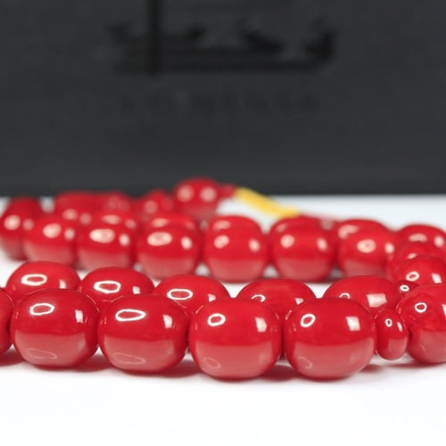 سبحة مسكي أحمر بخرز بيضوي كبير