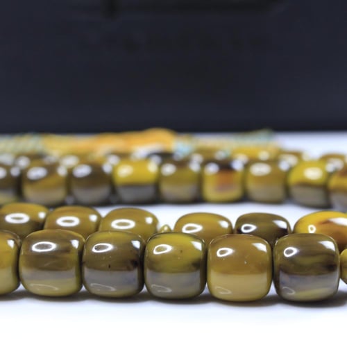 مسباح مسكي أصفر زيتي متدرّج