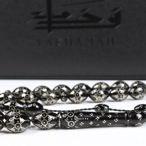 سبحة فاخرة من حجر اليسر الطبيعي