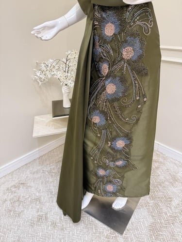 فستان سهرة زيتي