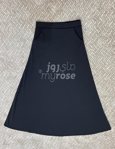 تنورة كلوش جيب