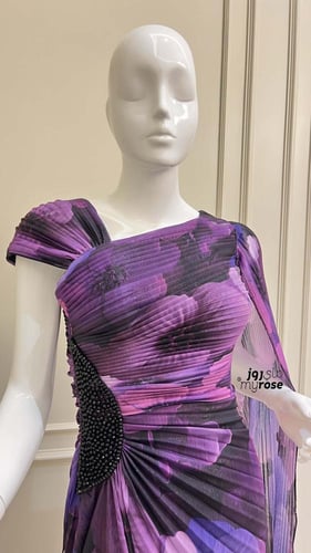 فستان برنت بوليصية بكسرات