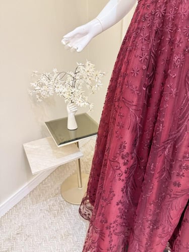 فستان سهرة برغندي