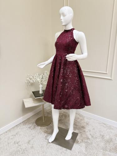 فستان ميد برغندي مطرز ترتر