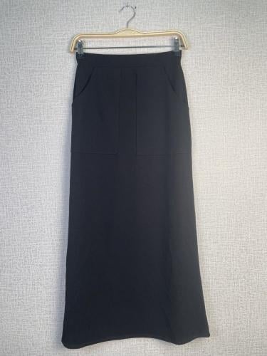 تنورة اسود ميدي