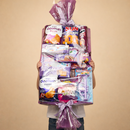 عيدية المفاجأة باللون البنفسجي