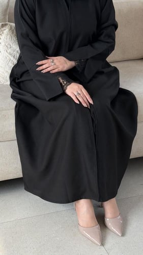 عباية _زاهيه