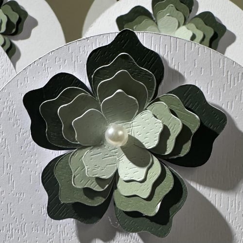 ورده لتزيين توزيعاتكم