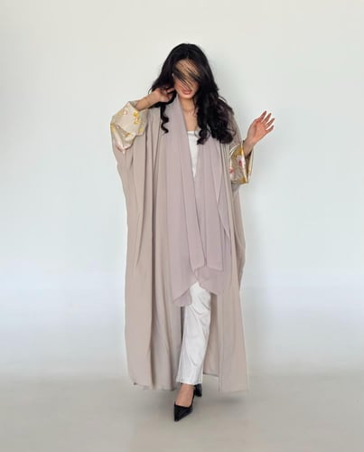 عباية نص بشت كريب كوري