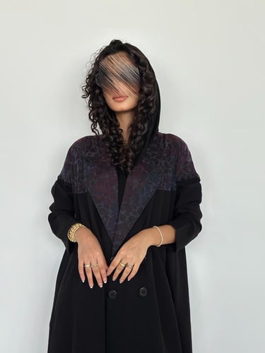 عباية بليزر نصف كلوش كريب اسود