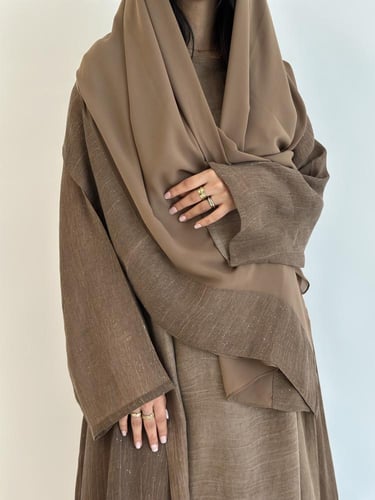 عباية نصف كلوش دبل فيس لينن مع فستان داخلي وطرحه