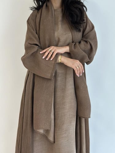 عباية نصف كلوش دبل فيس لينن مع فستان داخلي وطرحه