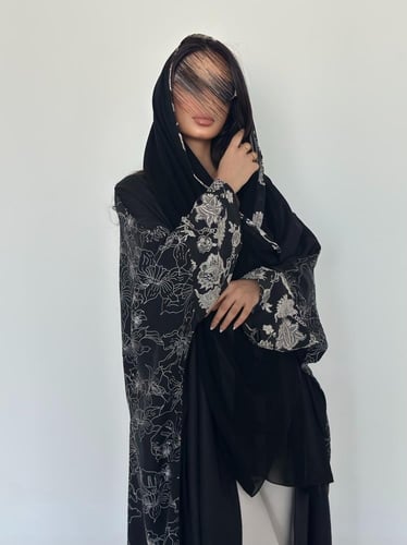 عباية نص بشت لينن اسود . إمكانية تغيير القصه إلى ن...