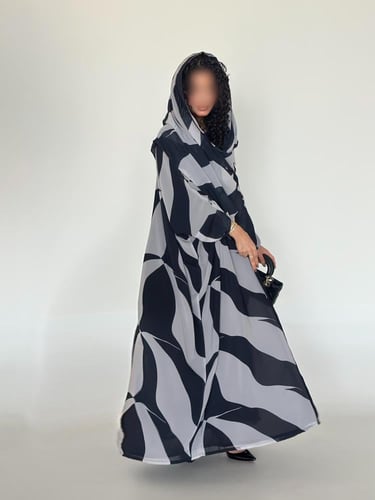 32 عباية نصف بشت شيفون ياباني مبطن( إمكانية طلب تغ...