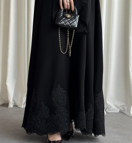 39 كلوش كريب كوري مع تطريز جوبير