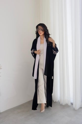 عباية نص بشت كريب كوري