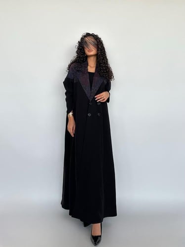 عباية بليزر نصف كلوش كريب اسود