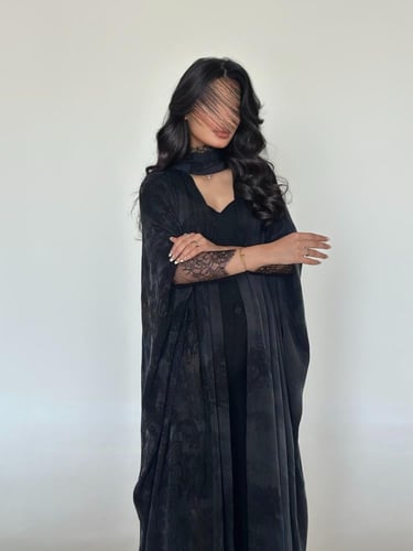 53 عباية نص بشت حرير مغسول تركي مع تداخل دانتيل فر...