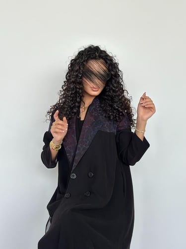 عباية بليزر نصف كلوش كريب اسود