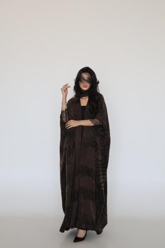 48 عباية نص بشت حرير مغسول تركي مع تداخل دانتيل فر...