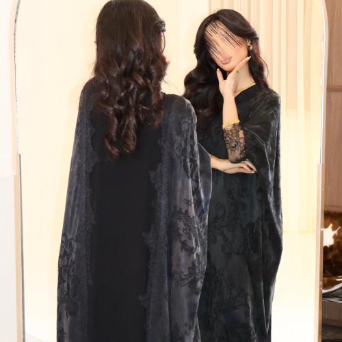 57 عباية نص بشت حرير مغسول تركي رمادي مع تداخل دان...