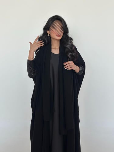 50 عبايه نص بشت كريب فاخر مع تداخل ترتر ( امكانيه...