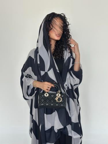 32 عباية نصف بشت شيفون ياباني مبطن( إمكانية طلب تغ...