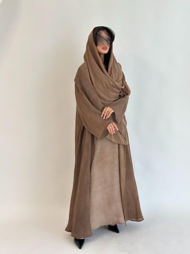 عباية نصف كلوش دبل فيس لينن مع فستان داخلي وطرحه