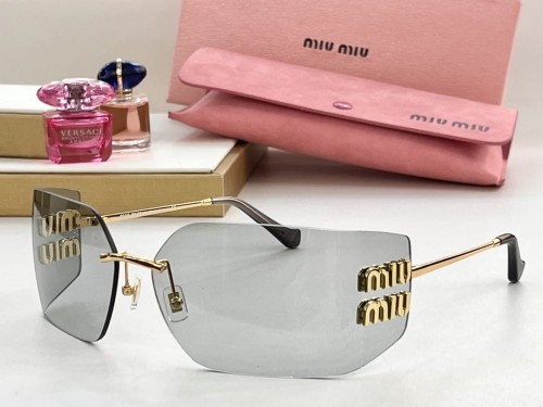 MIU MIU Sunglasses