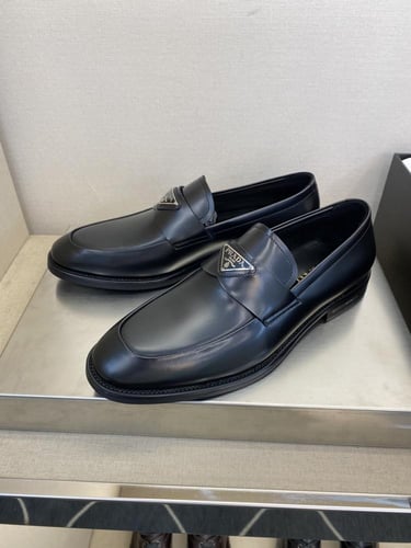 PRADA MEN FLAT