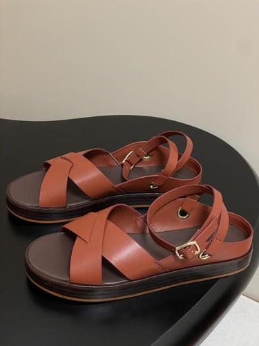 LEO SANDAL