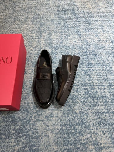 VALENTINO MEN FLAT