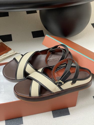 LEO SANDAL