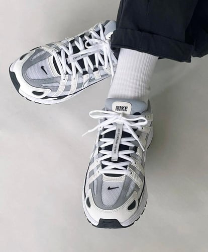 LA Nike P-6000