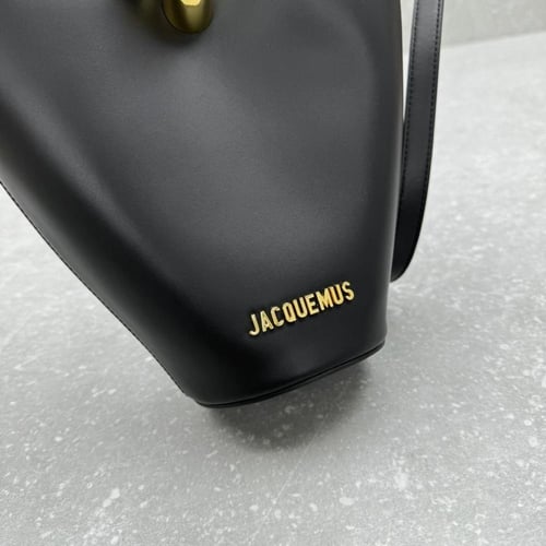 JACQUEMUS MINI Le Petit Bamola