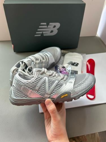New Balance Mt10