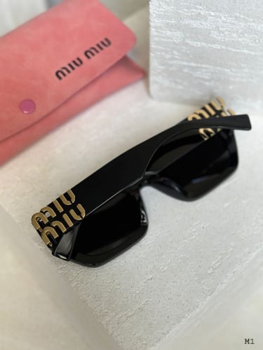 MIU MIU Sunglasses