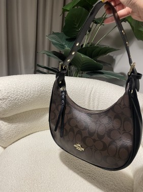 شنطه كوتش بدون ملحقات