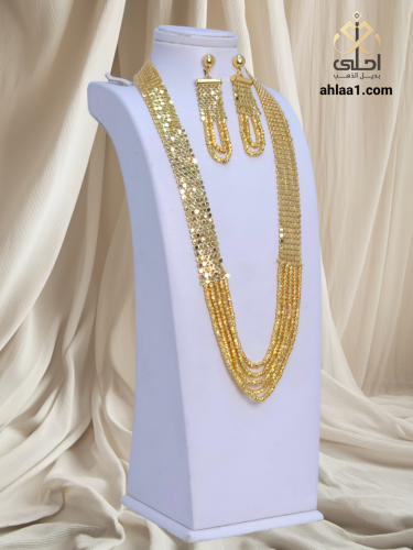 عقد وحلق الدرويكا مطلي مطابق للذهب