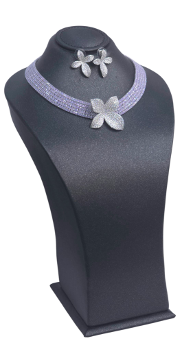 مخنق وحلق باسكال جديد