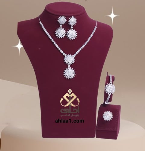 طقم زركون فضي