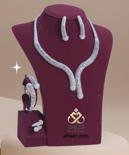 اطقم زركون تقليد اللماس فضي