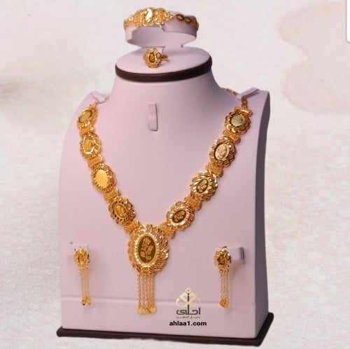 طقم مطلي فرنسي
