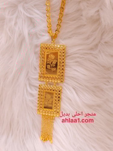 عقد سبيكة مطلي