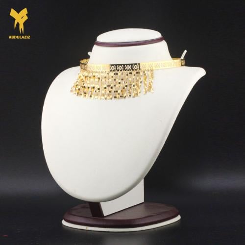 عقد مخنق ذهب عيار 18